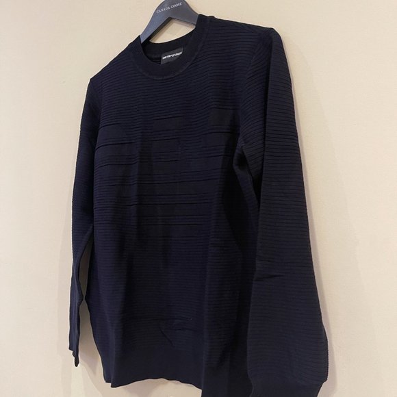 EA Black Classic Long Sleeve Sweater Sz M - Picture 4 of 7